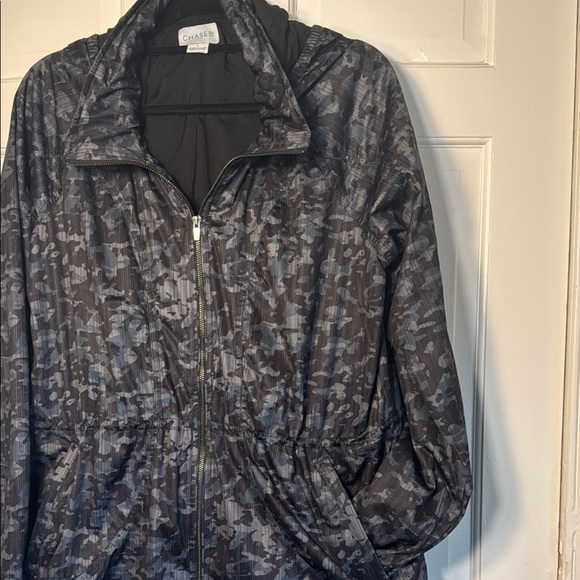 NWT Chase54 Black, Gray, Green Camouflage Rain/Utility Jacket Hide-Away Hood - Picture 3 of 12